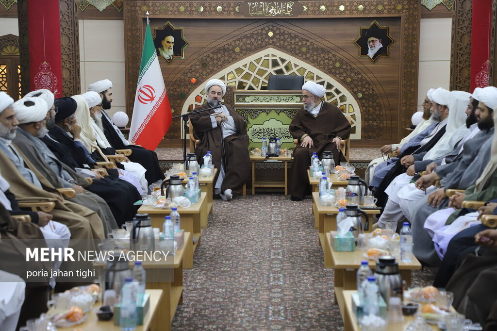 Photos: Sunni, Shia clerics get together in Zahedan