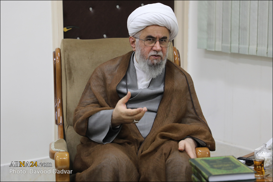 I'tikaf Strengthens Religious Spirituality: Ayatollah Ramazani